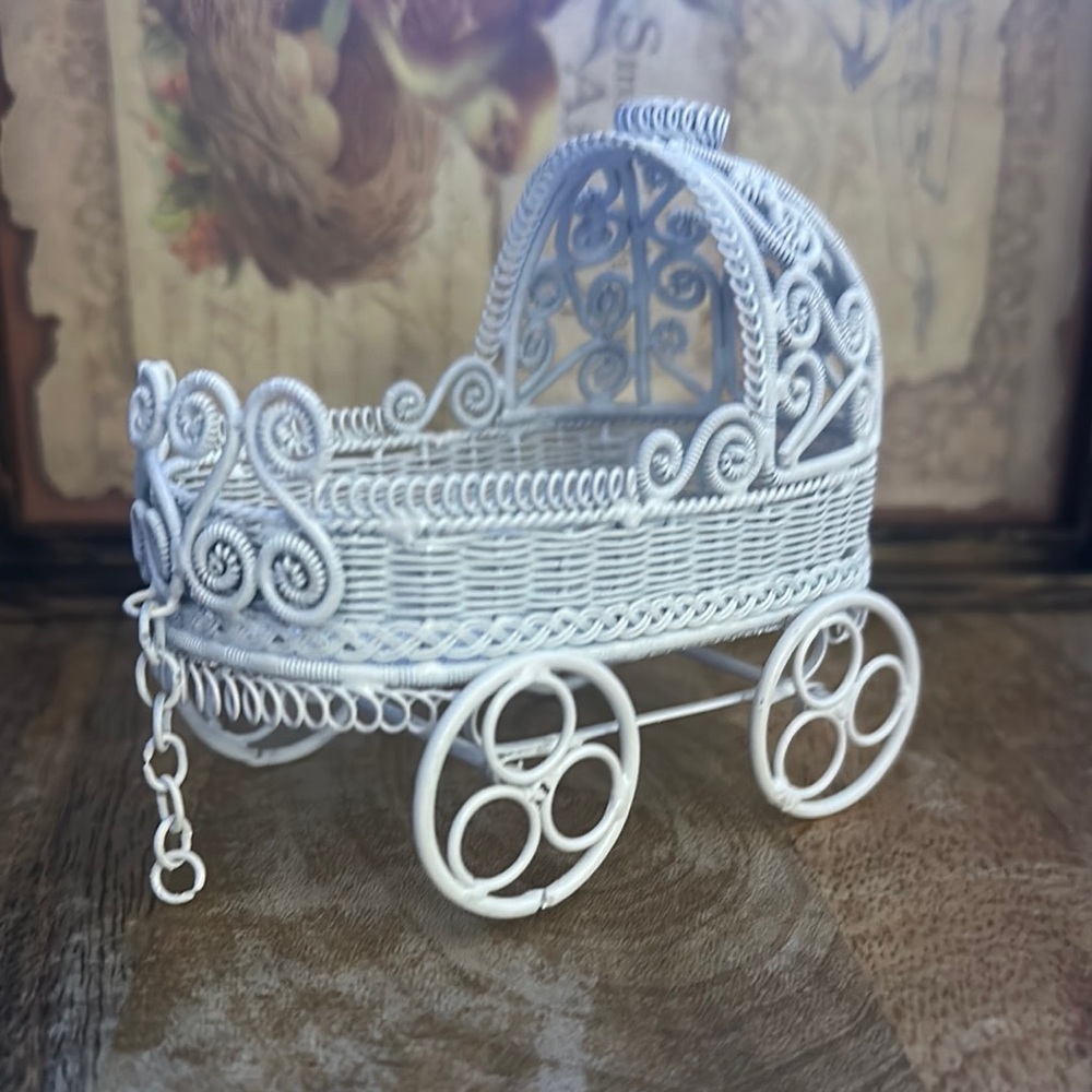 Intricate White Wire Carriage Decor